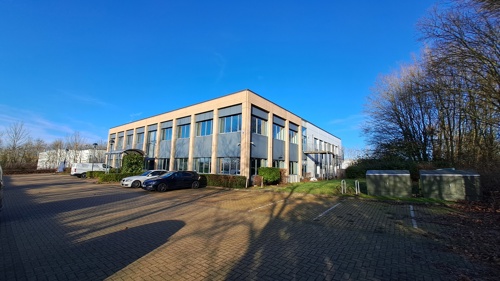 Featherstone House